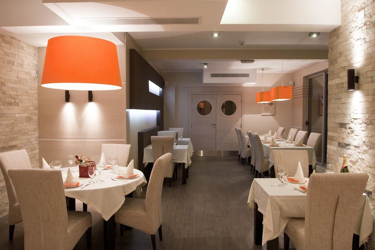 Отель Hotel Laguna Улцинь-29
