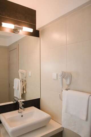 Отель Hotel Laguna Улцинь Двухместный номер с 1 кроватью-4