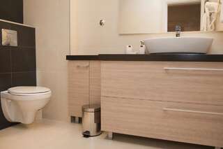Отель Hotel Laguna Улцинь Апартаменты с 2 спальнями-2