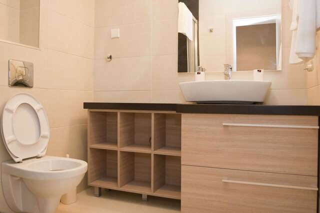 Отель Hotel Laguna Улцинь-16