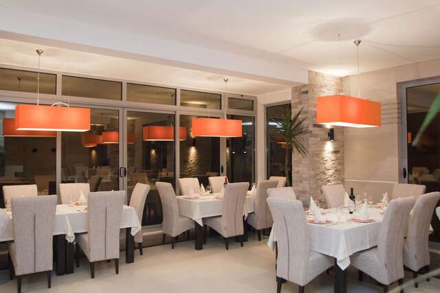 Отель Hotel Laguna Улцинь-27