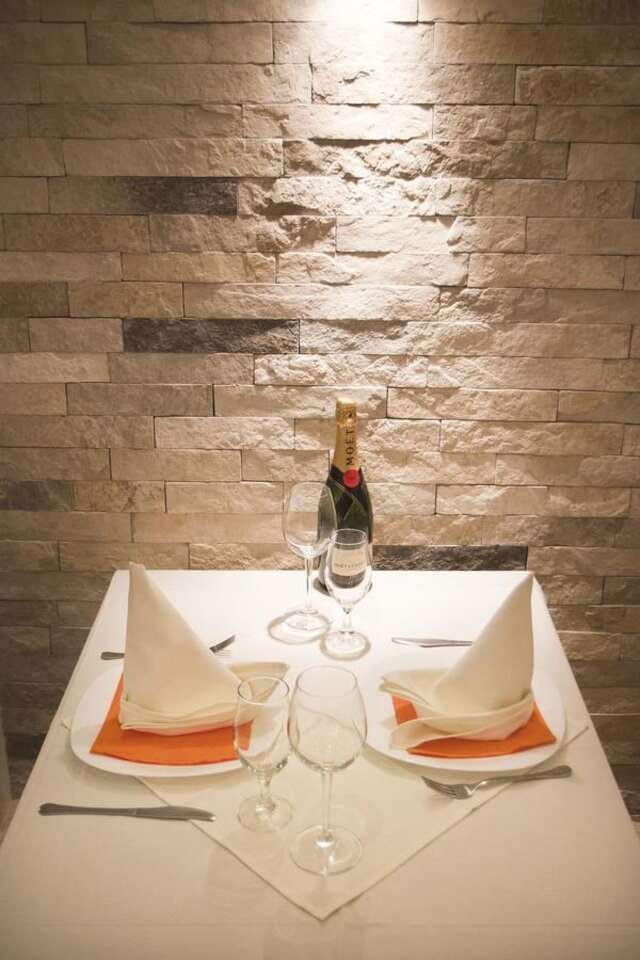 Отель Hotel Laguna Улцинь-29